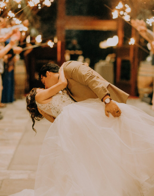 Wedding Dip and a Kiss